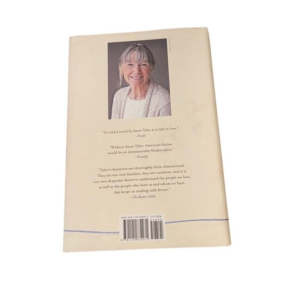 A Spool of Thread Anne Tyler Signed First Edition Hardcover Book - Picture 8 of 12